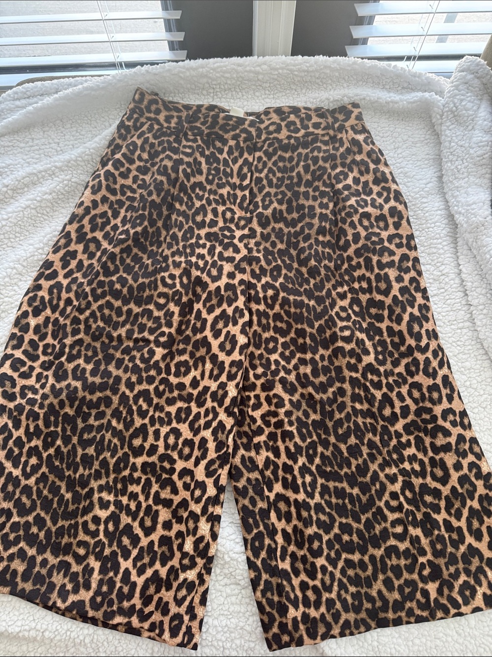 NWT H&M Leopard Print Culottes in Brown and Black